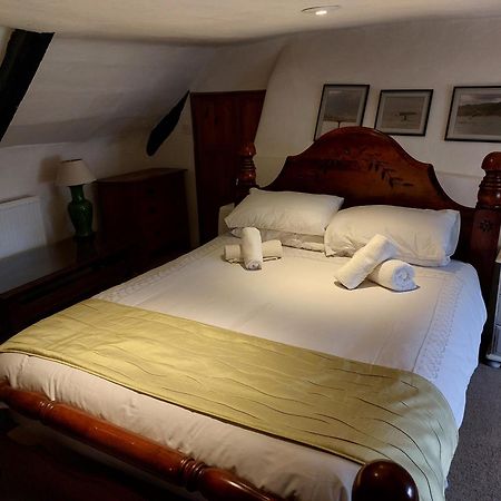 Stable Cottage - Sleeps 6, Near Lulworth Cove Dorchester Bagian luar foto