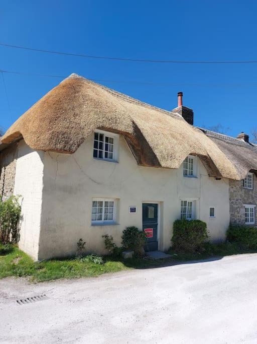 Stable Cottage - Sleeps 6, Near Lulworth Cove Dorchester Bagian luar foto